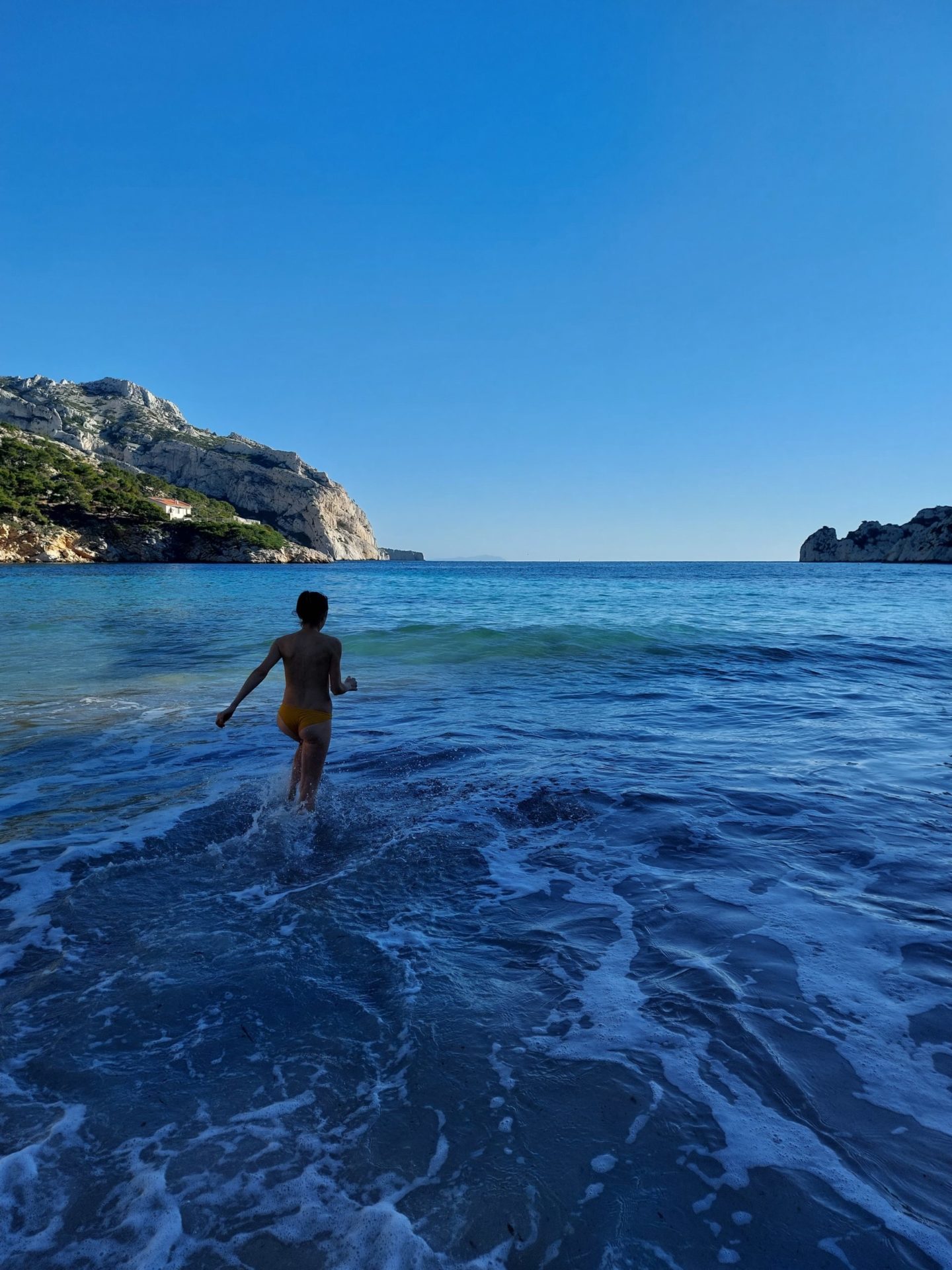 Bain_Froid en_eau_de_mer_Mathilde_Resplandy_Naturopathe_Marseille